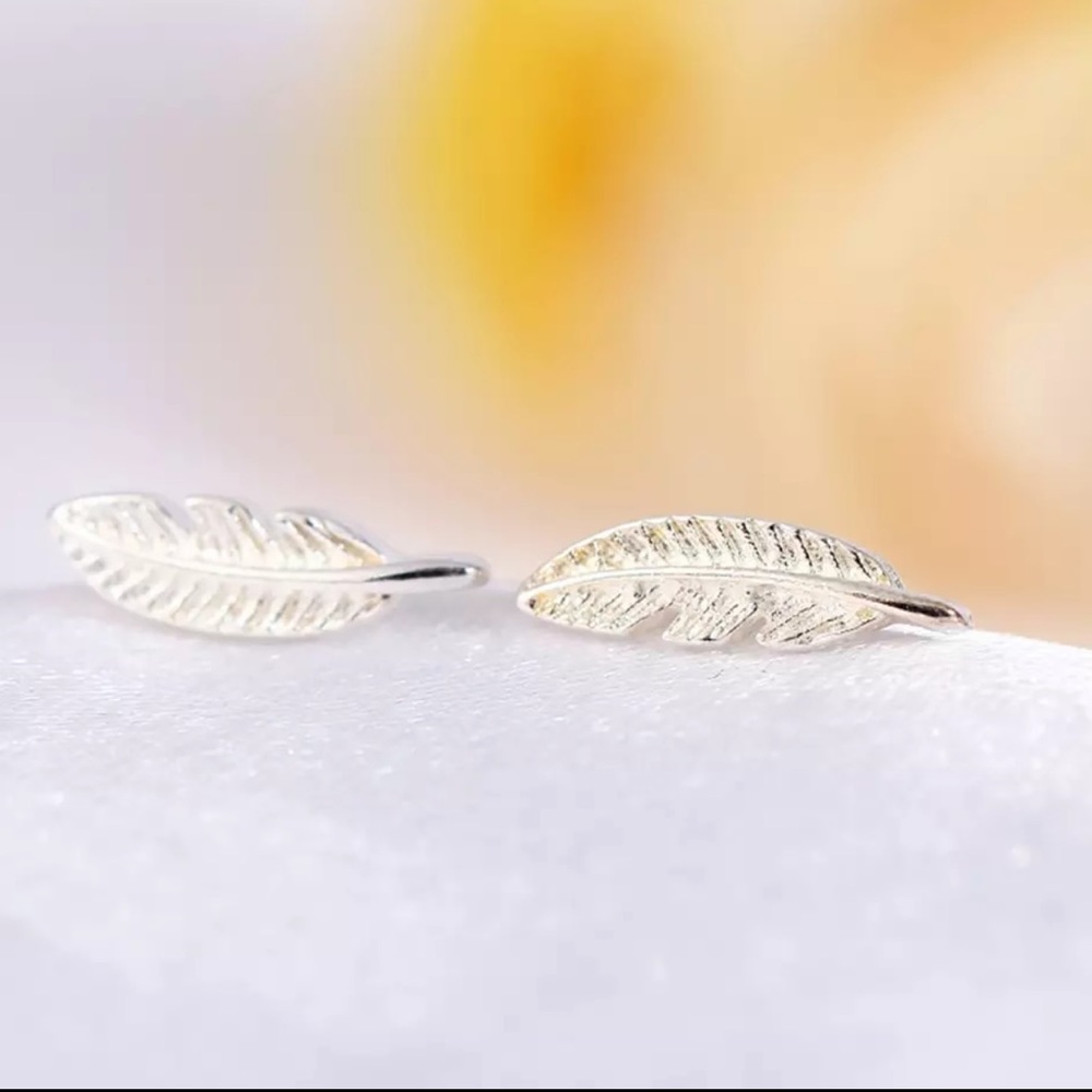 Sterling Silver 925 Feather Stud Earrings